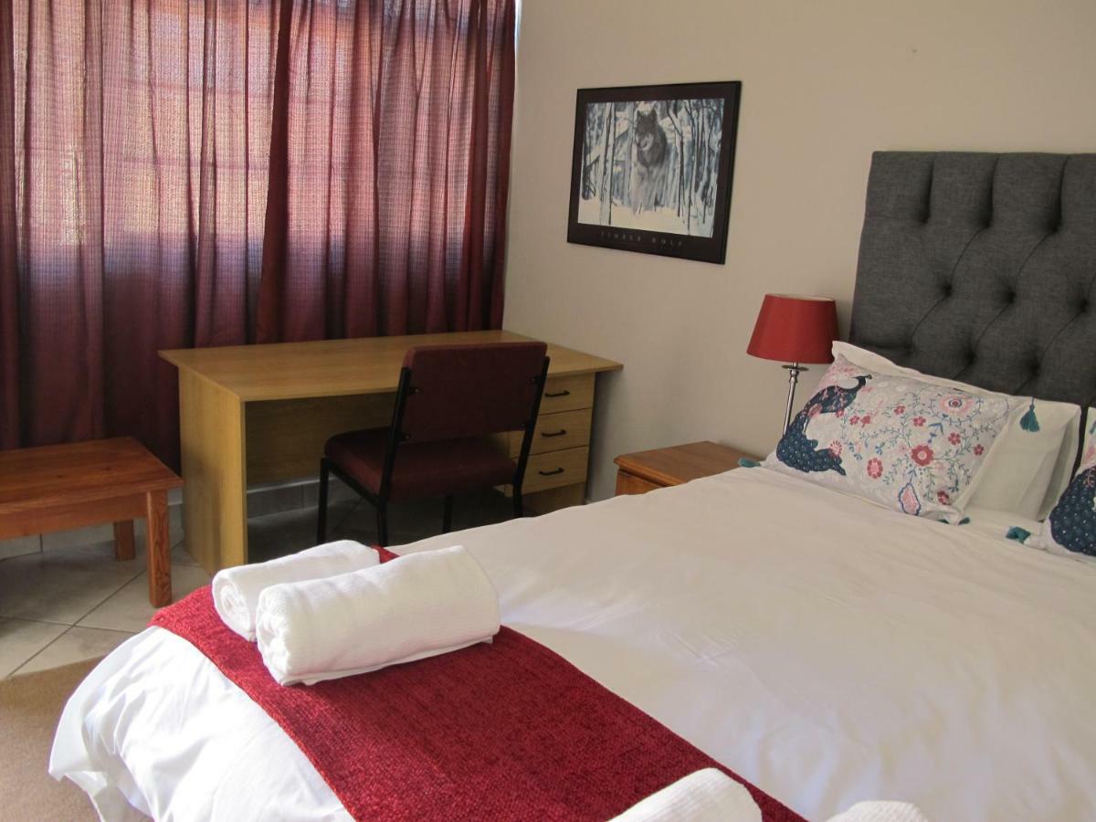 Field'S Rest Bed and Breakfast Port Elizabeth Exteriör bild